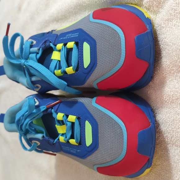 NWOT Puma Mirage Tech Raceway Jr Size 8 - Picture 6 of 10